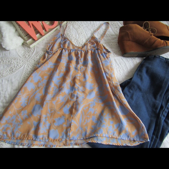 Peaches ń Cream Tank Top Really Pretty - Picture 6 of 8